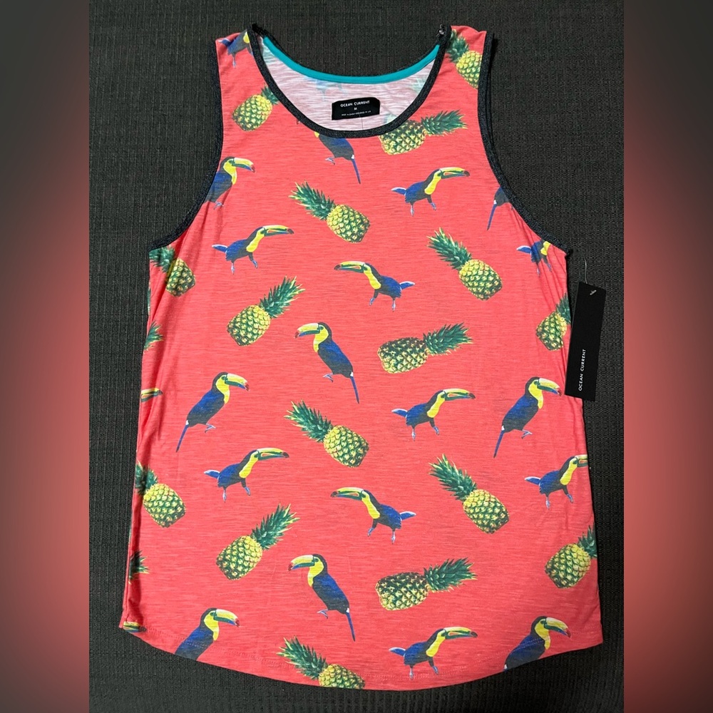 New Men’s Tank Top Size Medium